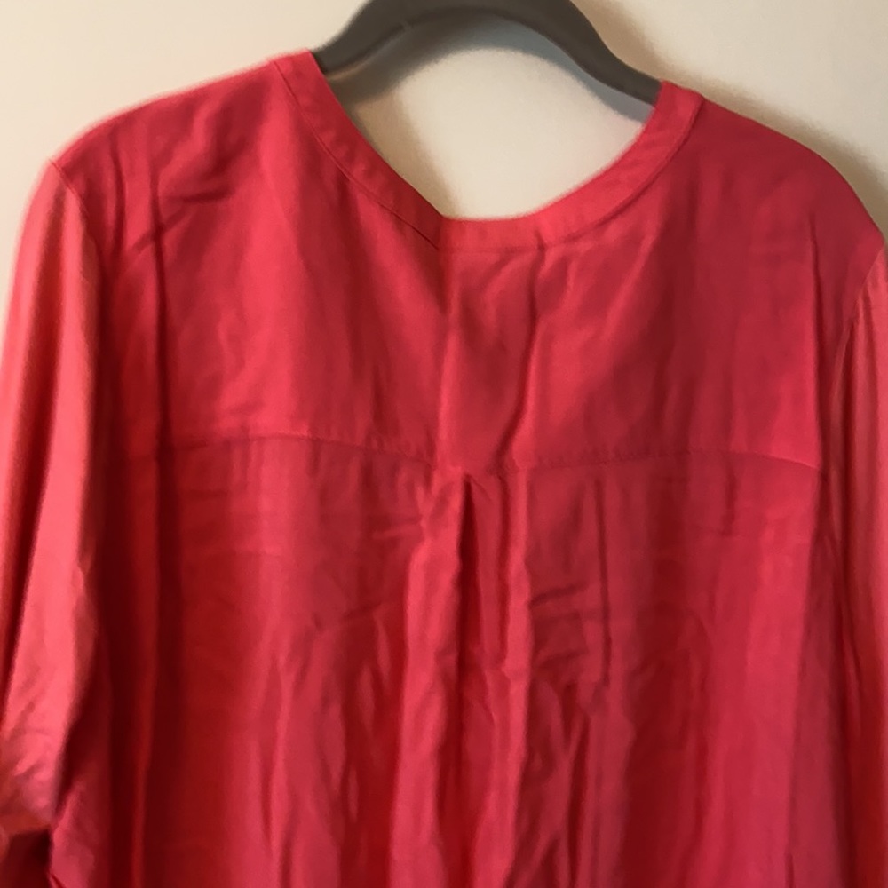 Button front top - Picture 4 of 6